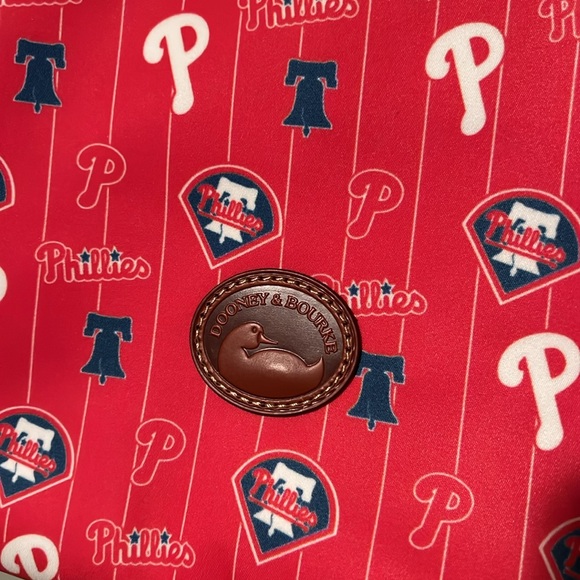 NWT Dooney & Bourke Phillies Baseball Tote Bag Purse - Picture 2 of 6